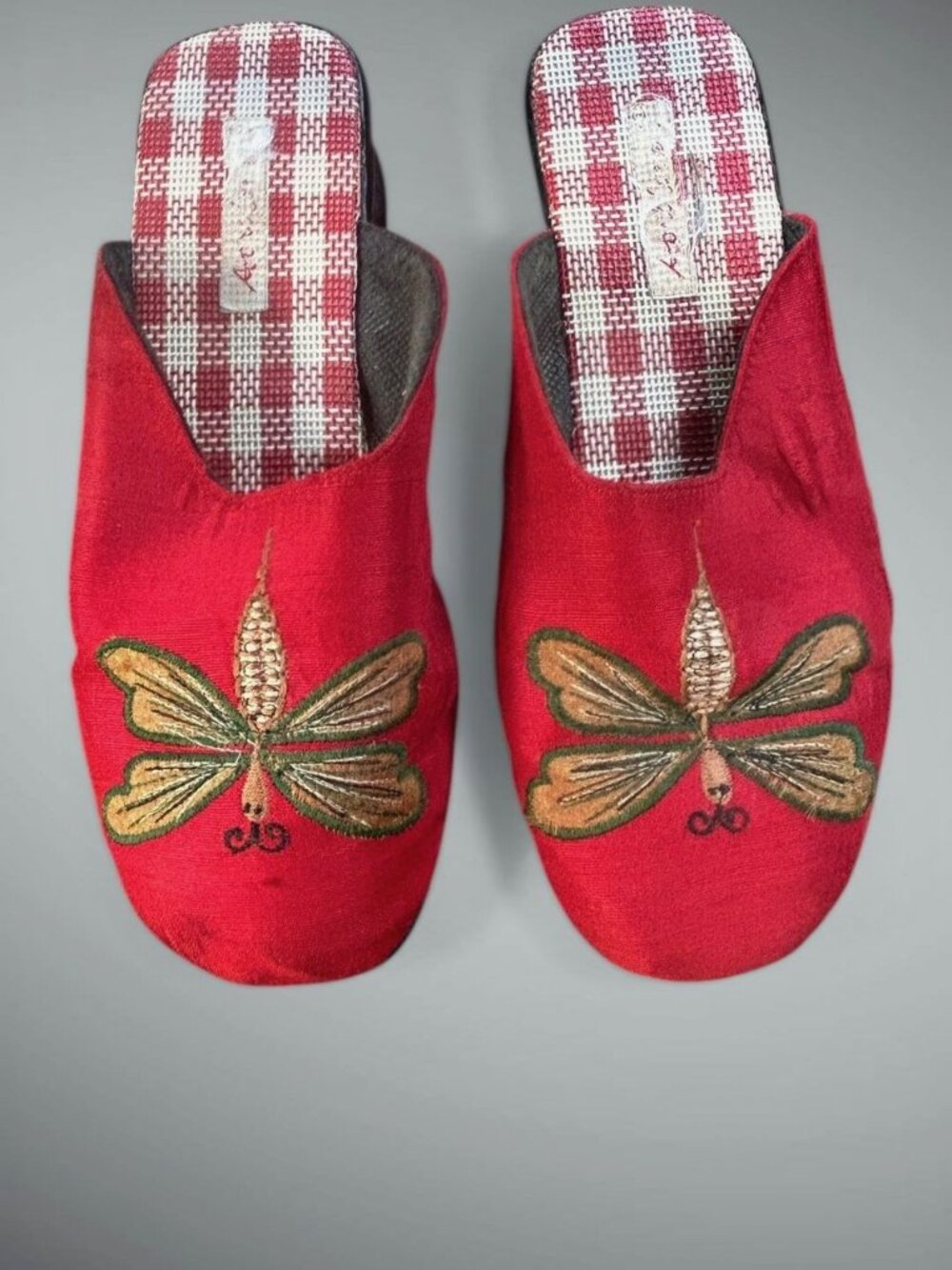 April Cornell Red Dragonfly Embroidered Slides Mules Size 39 - Picture 1 of 10